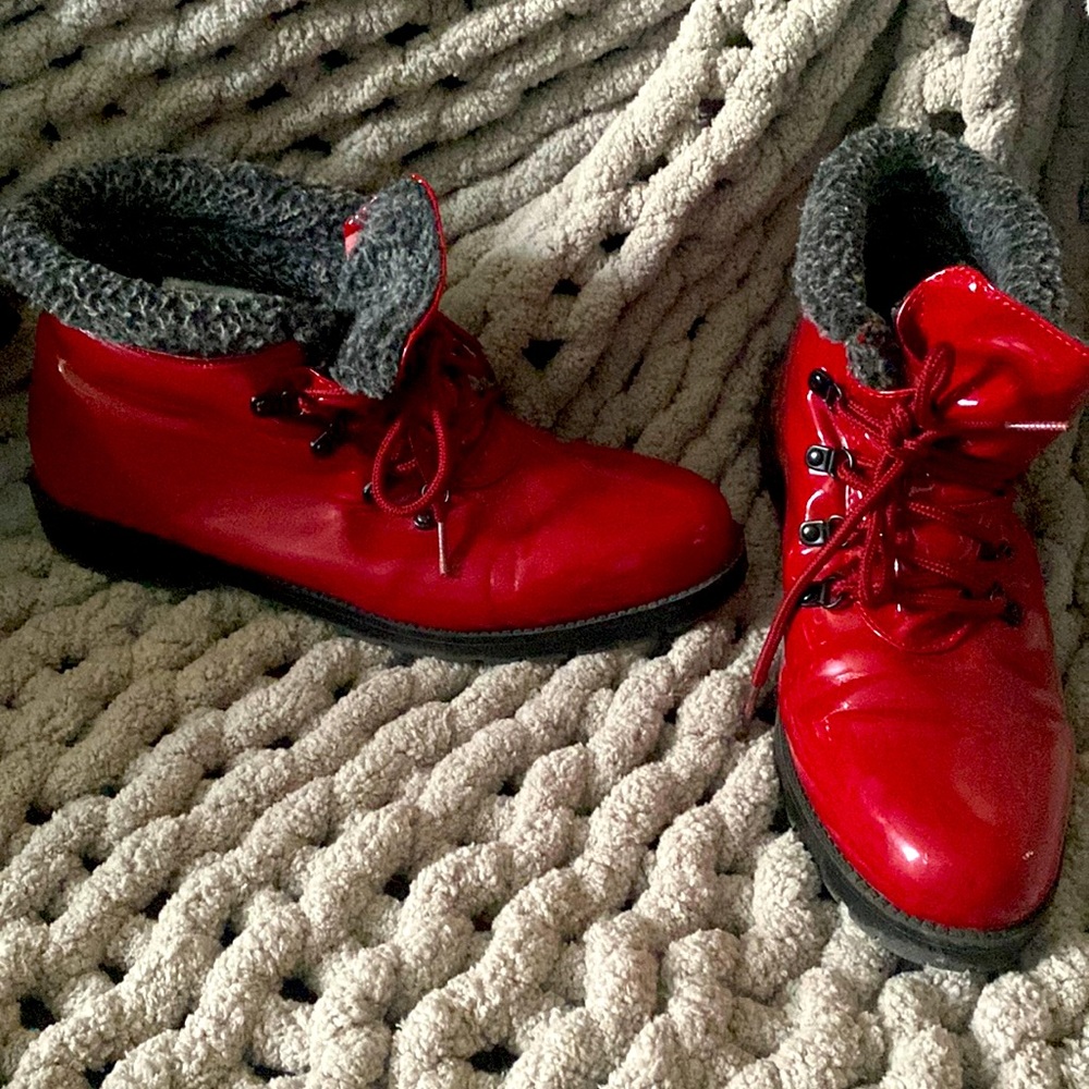 Mid condition red grey wool lined lace up ankle booties worn less the 20 times.